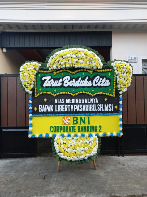 Papan Bunga Duka di Taban