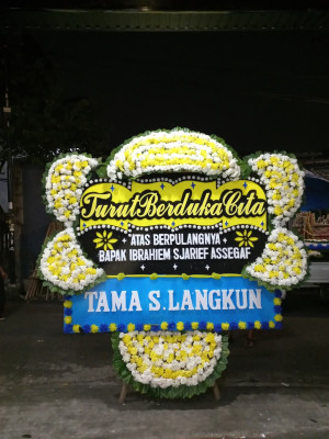 Papan Bunga Duka di Taban